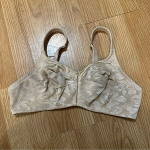 Wacoal 85276 Awareness Full Figure Seamless Wire Free Bra 42C